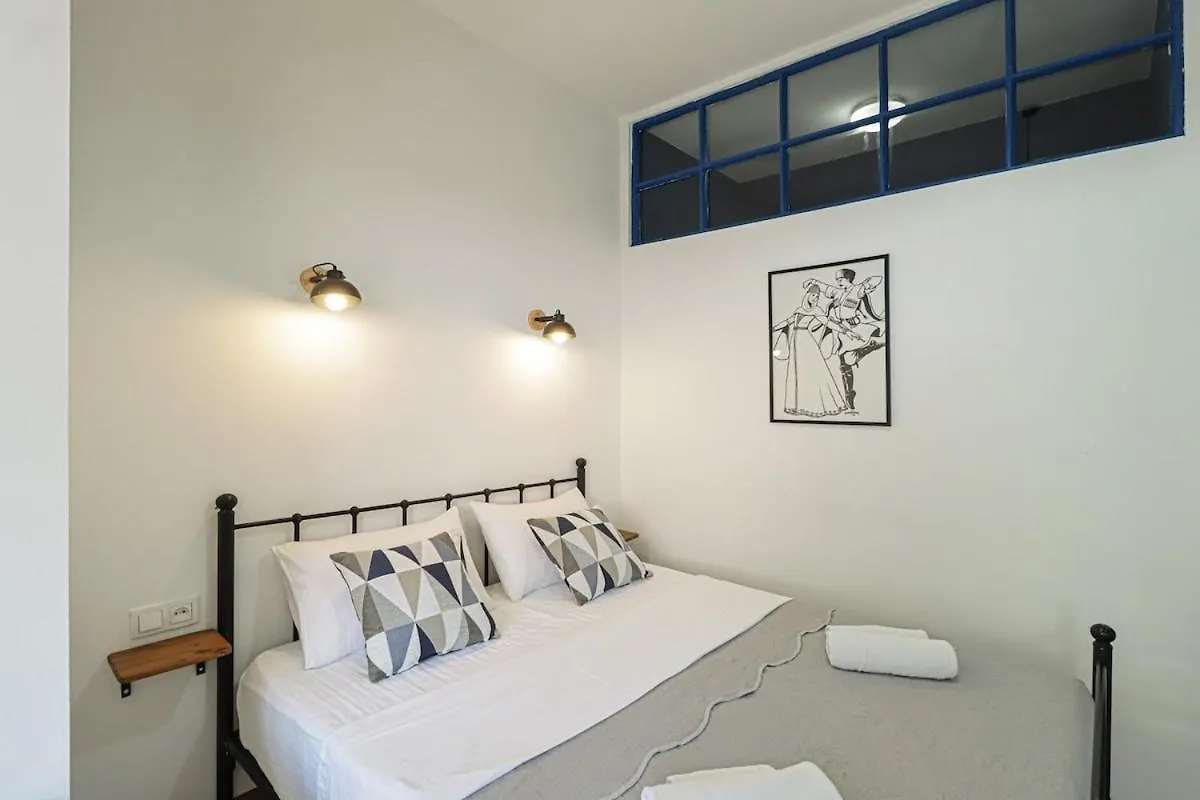 Апартаменты Cozy Studio In Central Tbilisi By Wehost Грузия